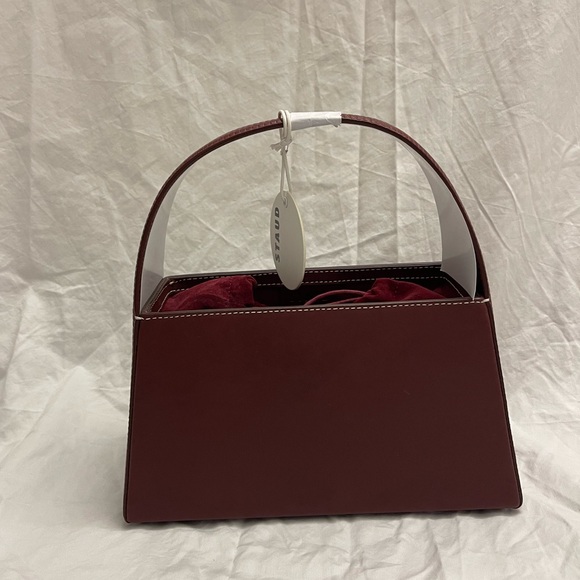 STAUD Caroline Bag in Raspberry - Picture 9 of 11